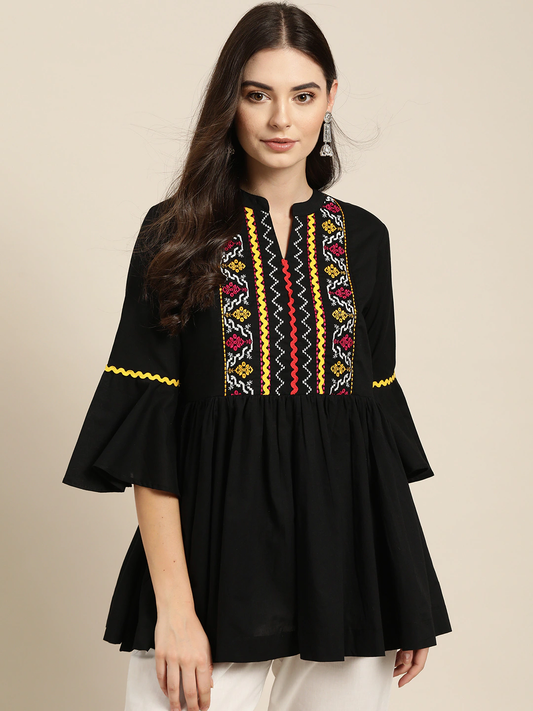Women Black & Yellow Pure Cotton Top