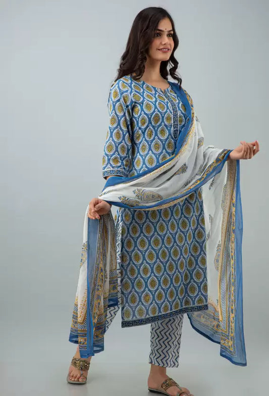 Women Blue Cotton Blend Kurta set