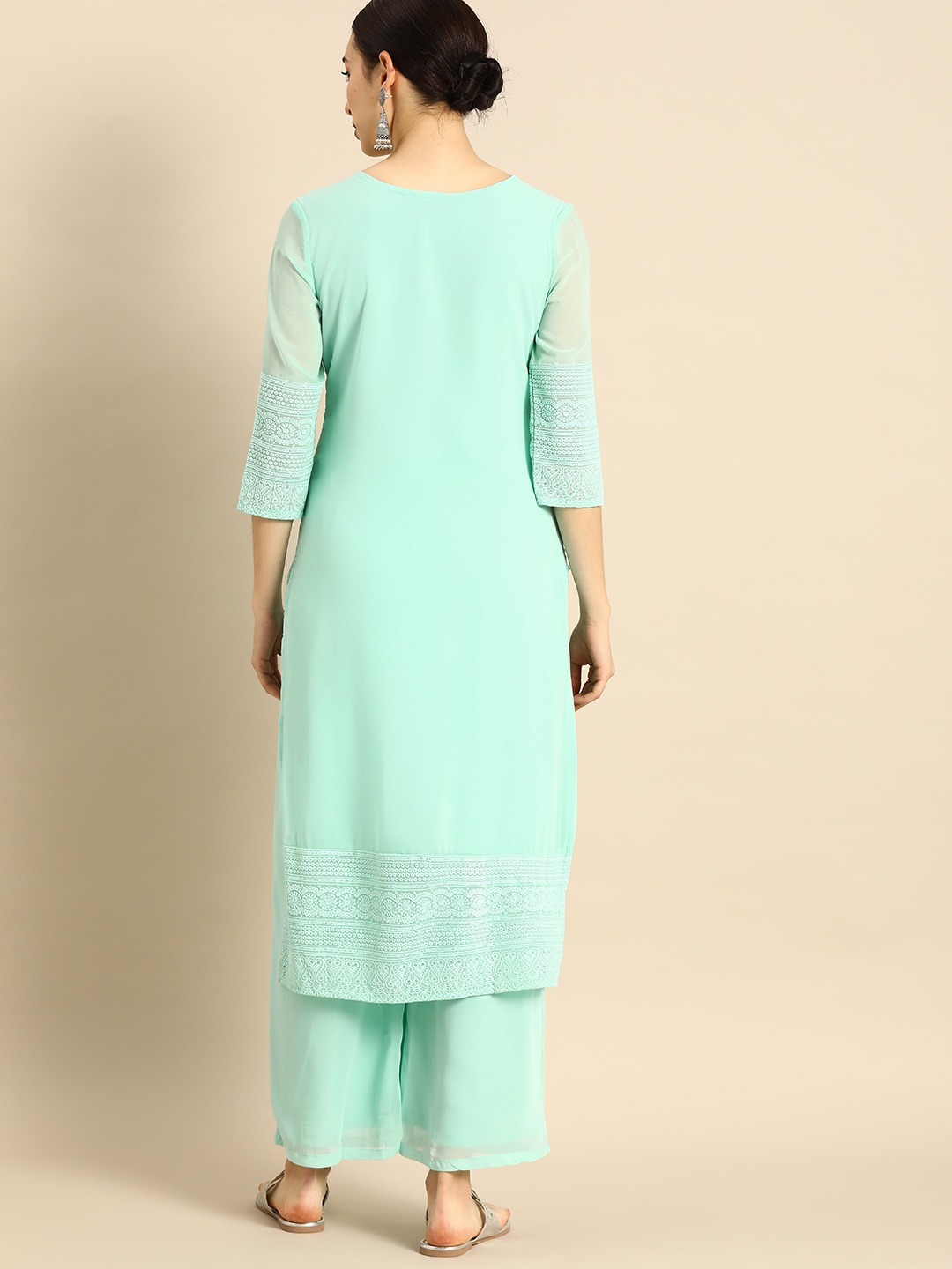Women Blue Embroidered Kurta Set