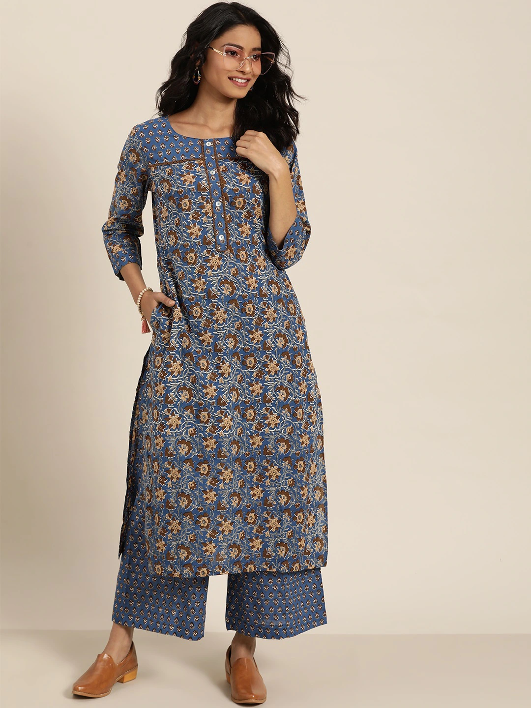 Women Blue & Beige Pure Cotton kurta Set