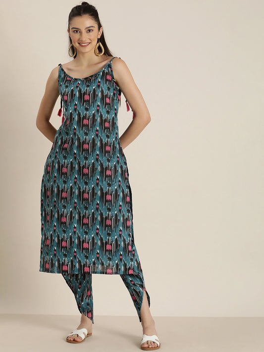 Women Blue & Pink Printed Cotton Kurta Set