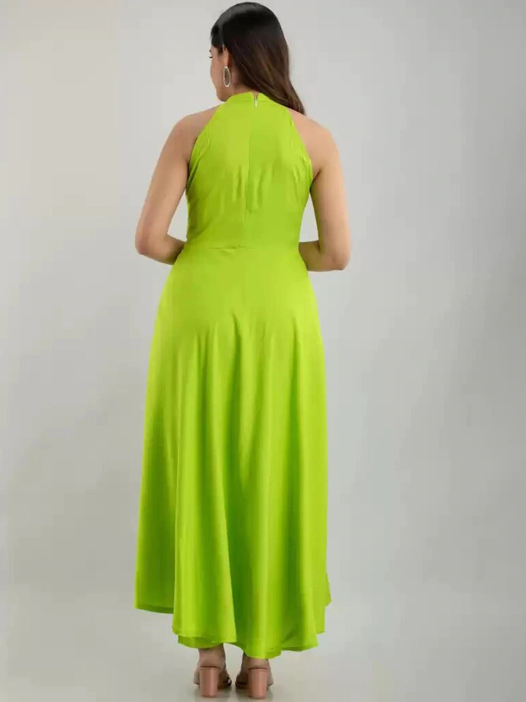 Women Fluorescent Green Embroidered kurta Set