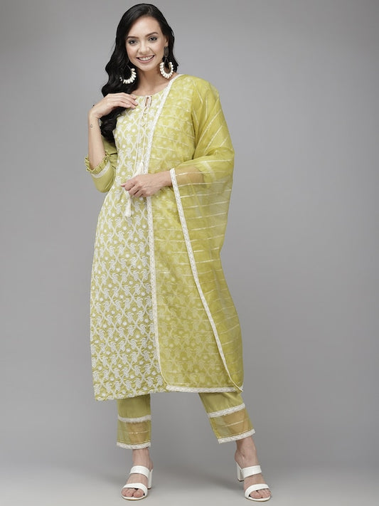Women Green Cotton Blend Kurta set