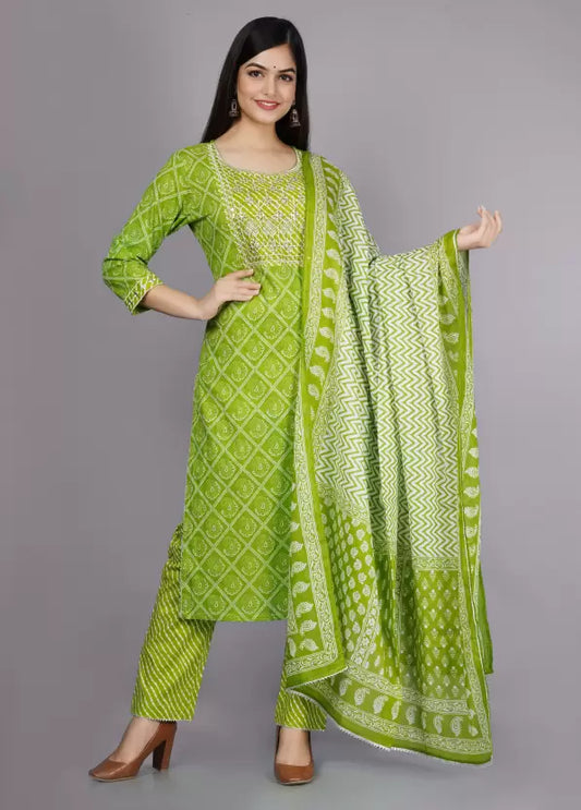 Women Green Cotton Kurta set with Dupatta