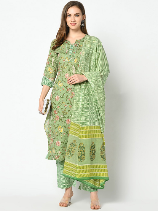 Women Green Printed Kurta Set