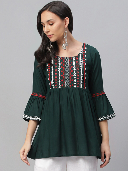 Women Green & Red A-Line Kurti