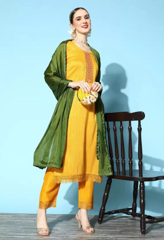 Women Kurta Pant And Dupatta Set Silk Blend