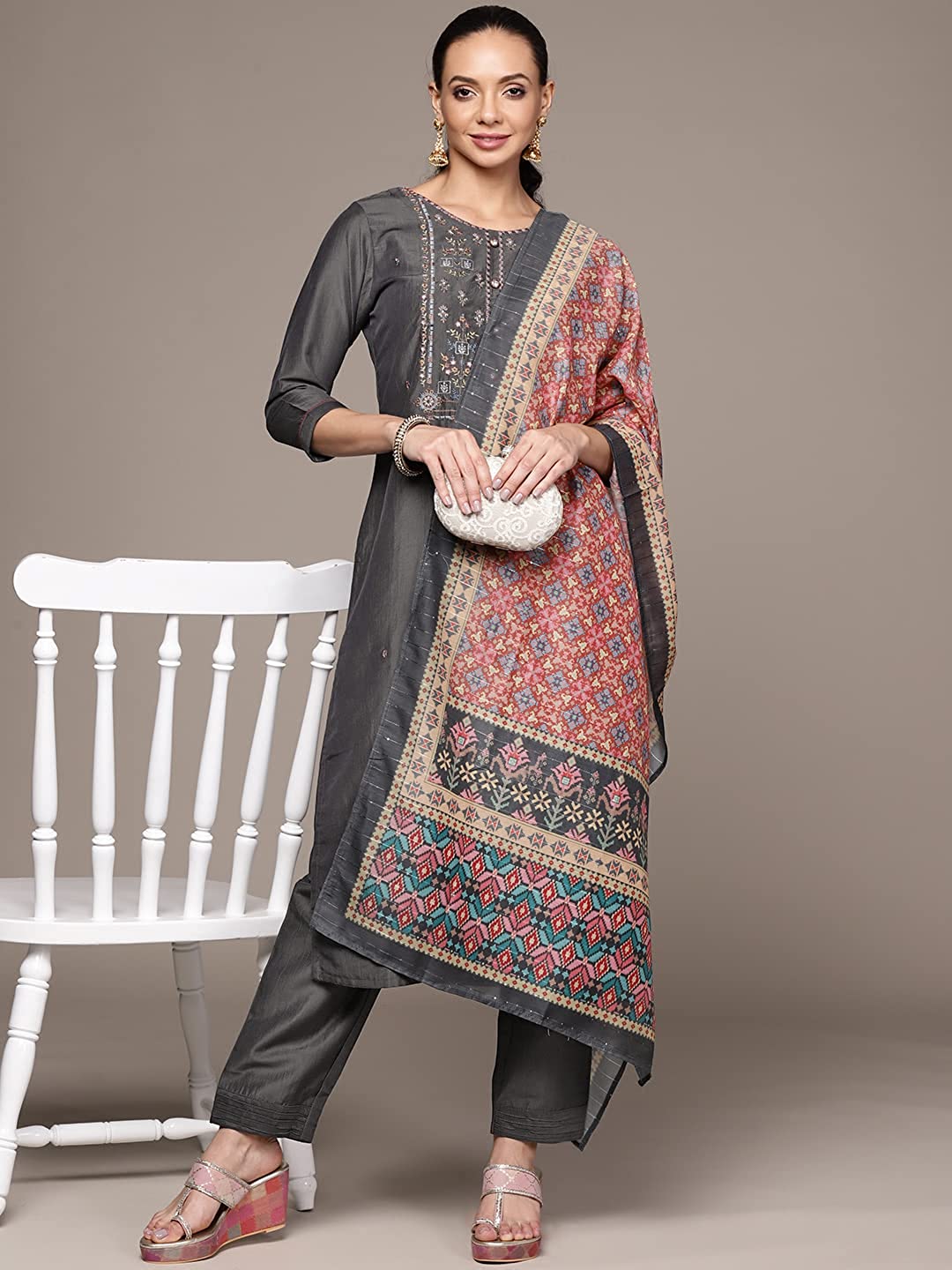 Women Grey Silk Blend Kurta Set