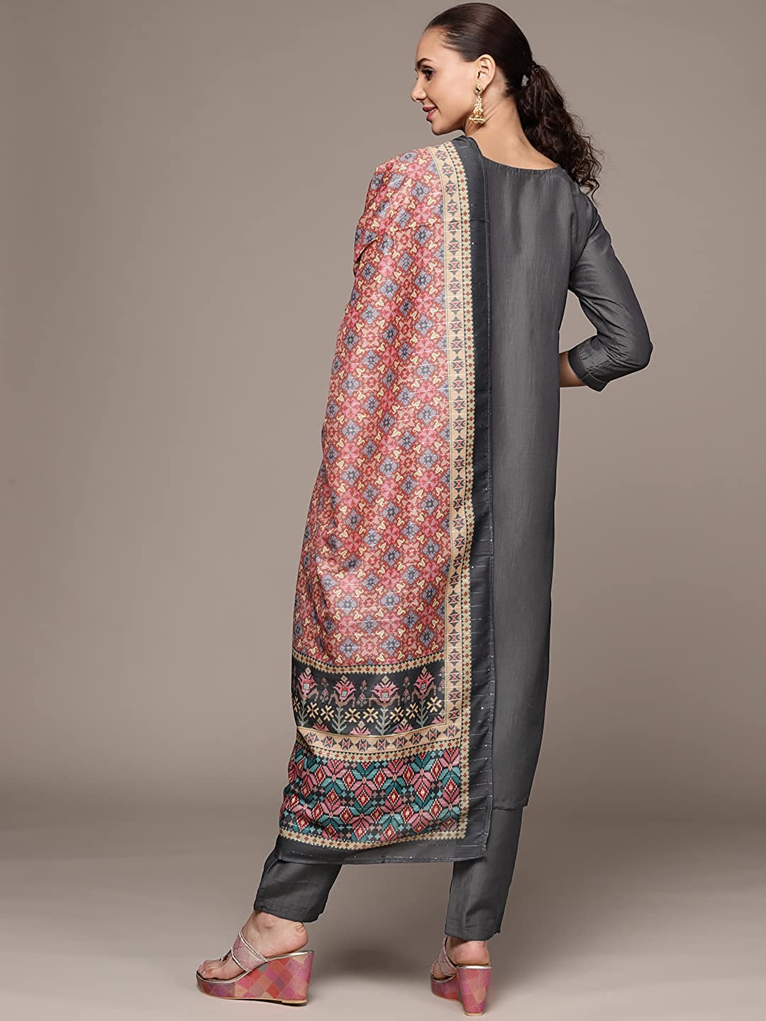 Women Grey Silk Blend Kurta Set