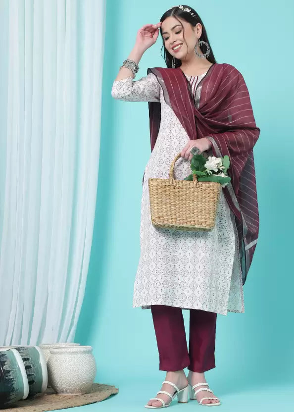 Women Kurta Pant And Dupatta Set Cotton Blend