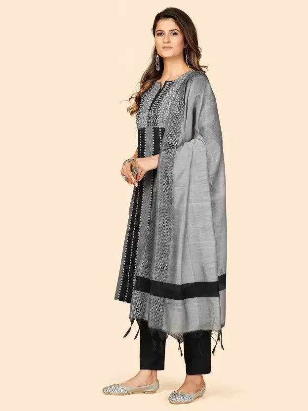 Women Kurta Pant And Dupatta Set Cotton Blend