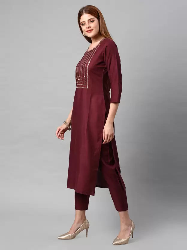 Women Kurta Pant And Dupatta Set Cotton Blend