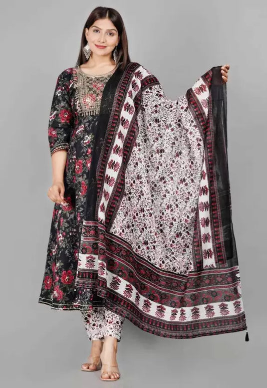 Women Cotton Blend Kurta Pant And Dupatta Set