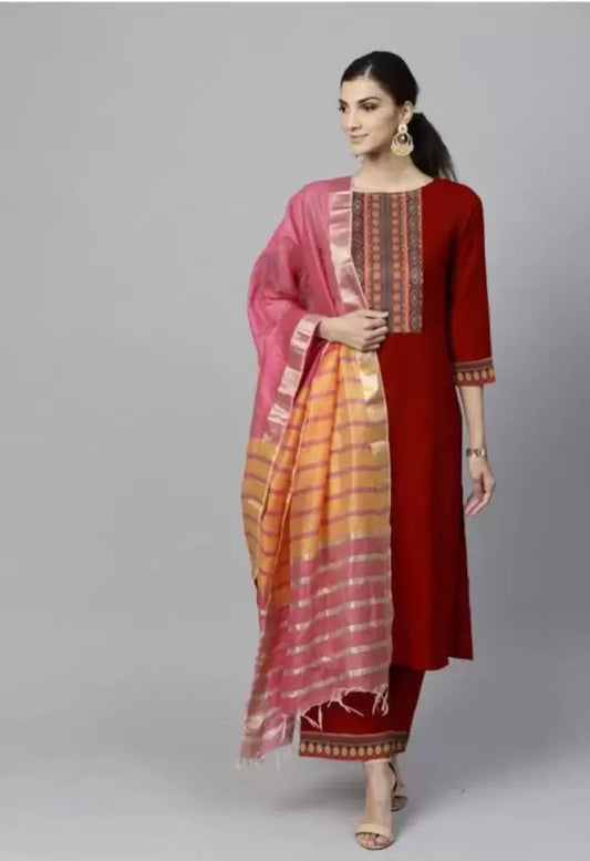 Women Cotton Blend Kurta Pant And Dupatta Set