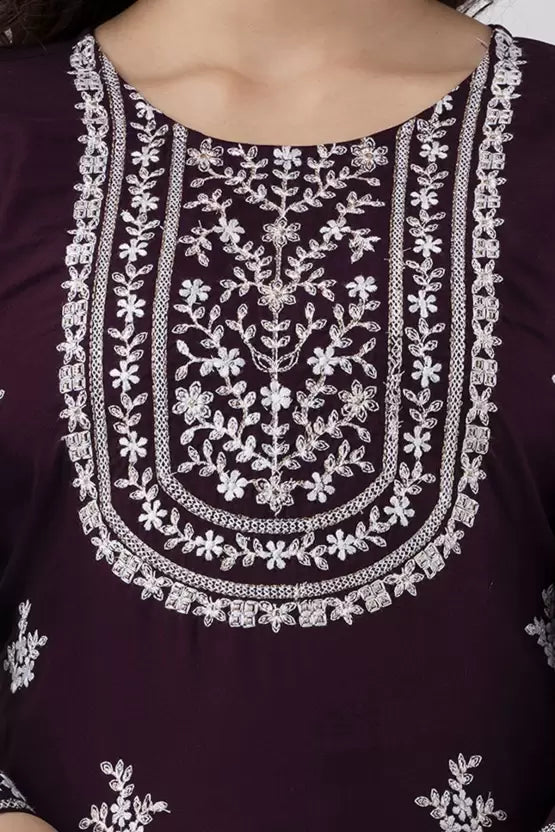 Women Kurta Pant And Dupatta Set