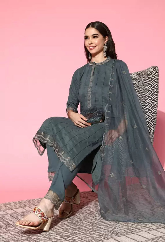 Women Kurta Pant And Dupatta Set Silk Blend