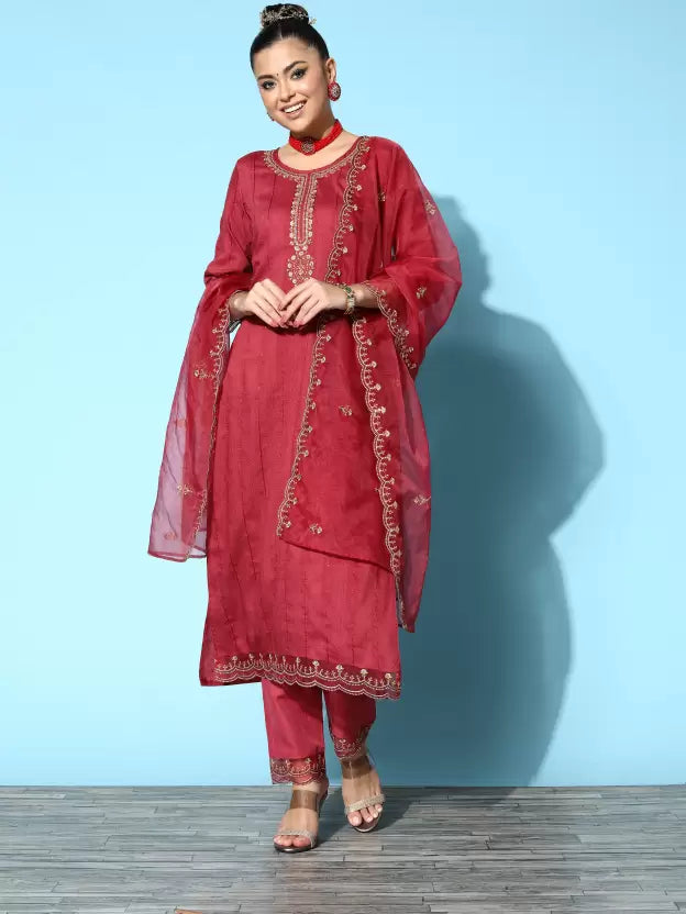 Women Kurta Pant And Dupatta Set Silk Blend