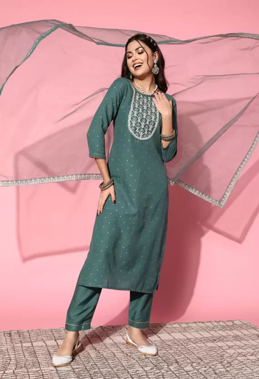 Women Kurta Pant And Dupatta Set Silk Blend