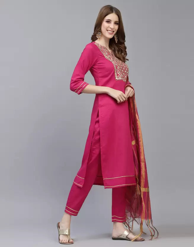Women Kurta Pant And Dupatta Set Silk Blend