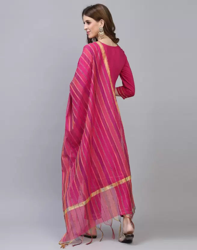 Women Kurta Pant And Dupatta Set Silk Blend