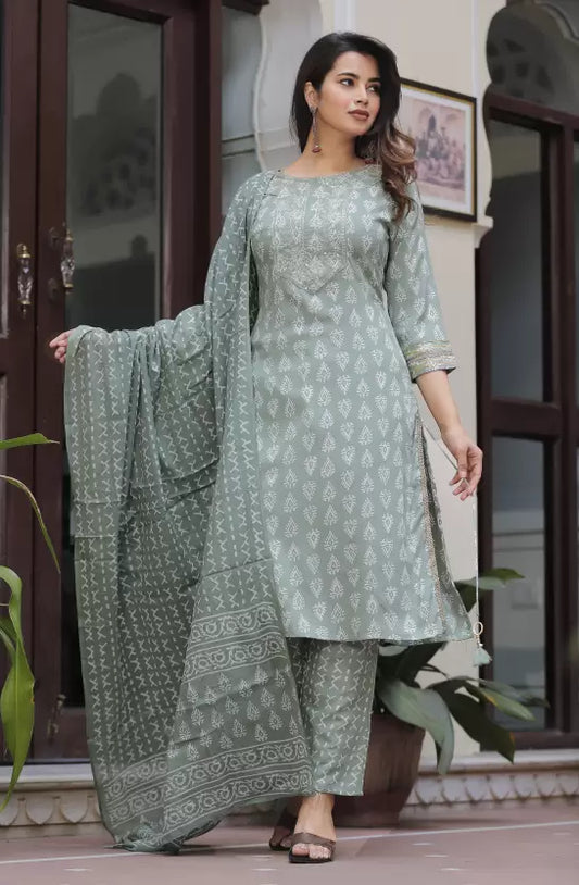 Women Kurta Pant And Dupatta Set Viscose Rayon