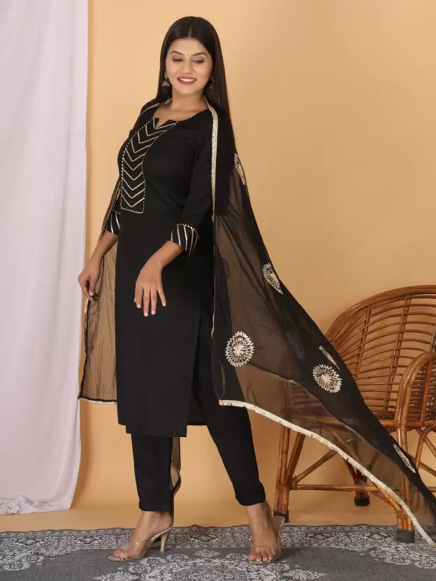 Women Kurta Pant And Dupatta Set Viscose Rayon