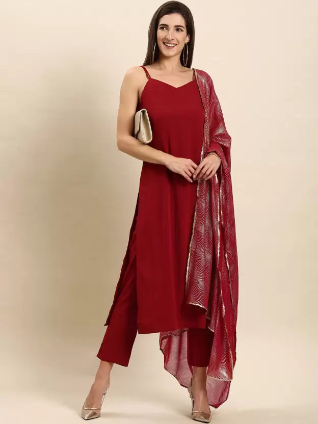 Women Crepe Kurta Pyjama & Dupatta Set