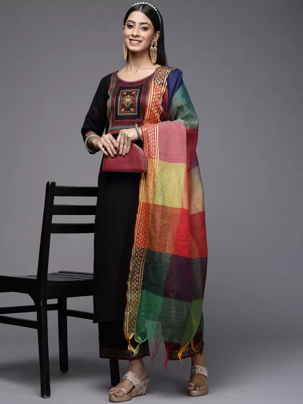 Women Cotton Blend Kurta and Palazzo Set