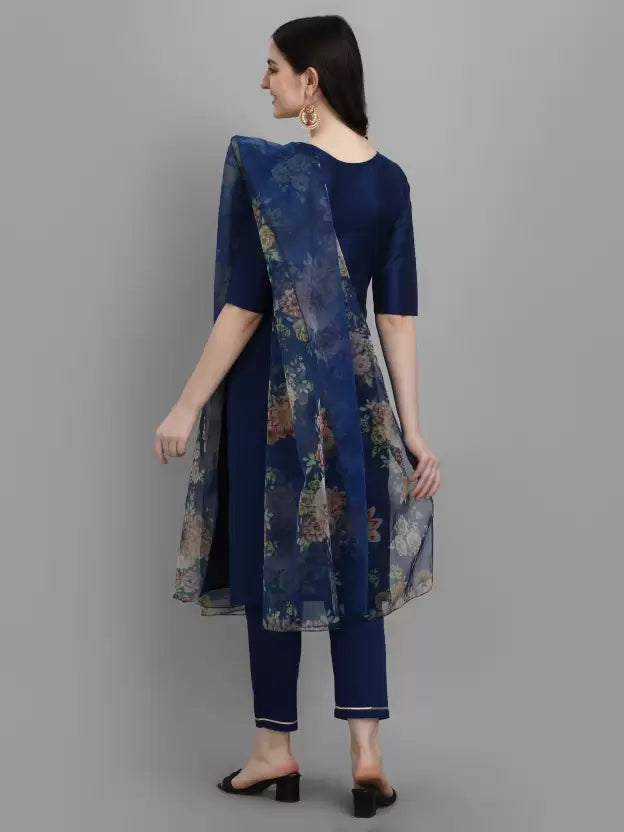 Women Kurta and Pant Set Silk Blend