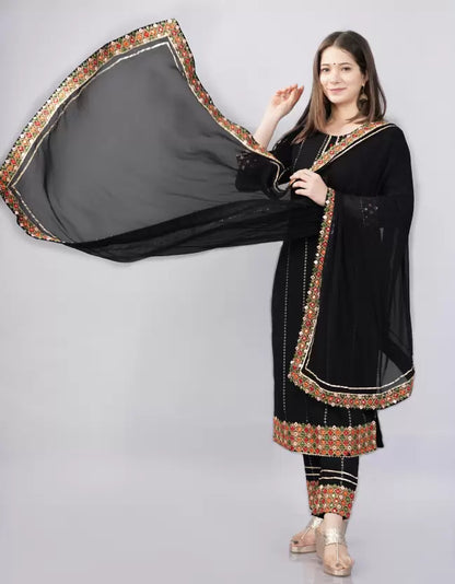 Women Kurta and Pant Set Viscose Rayon