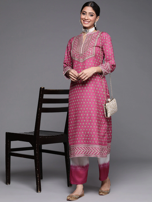 Women Magenta Bandhani Printed Kurta Set