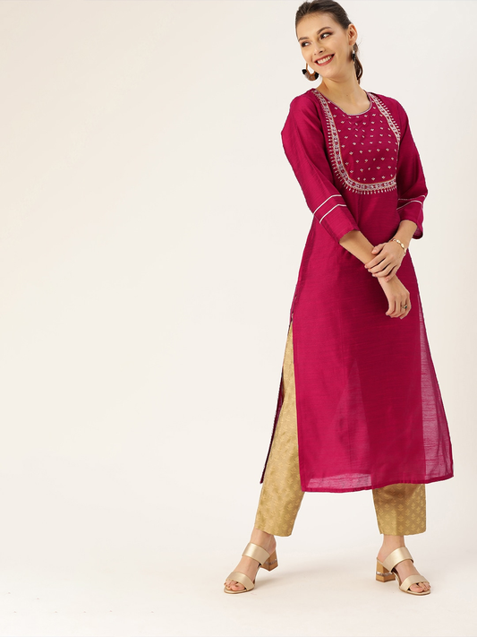 Women Magenta & White Embellished Straight Kurta