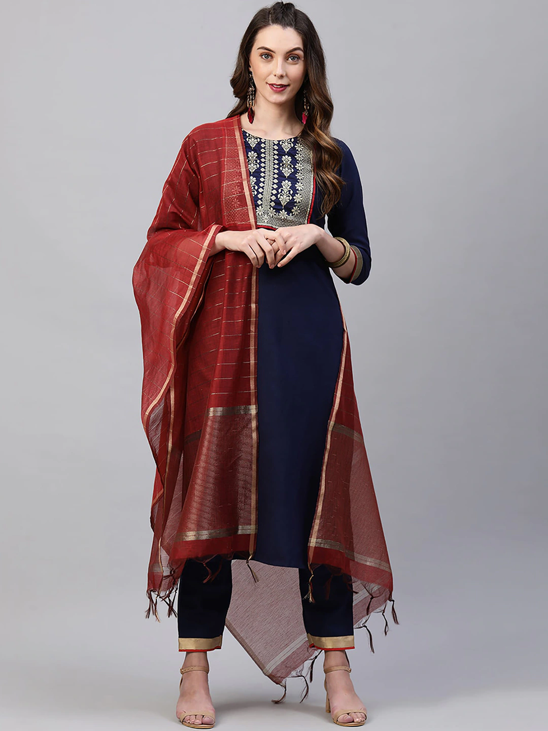 Women Navy Blue Ethnic Motifs Kurta Set