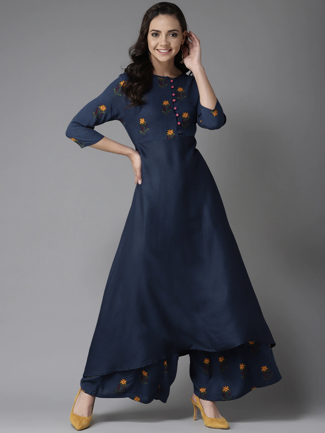 Women Navy Blue Kurta with Palazzos