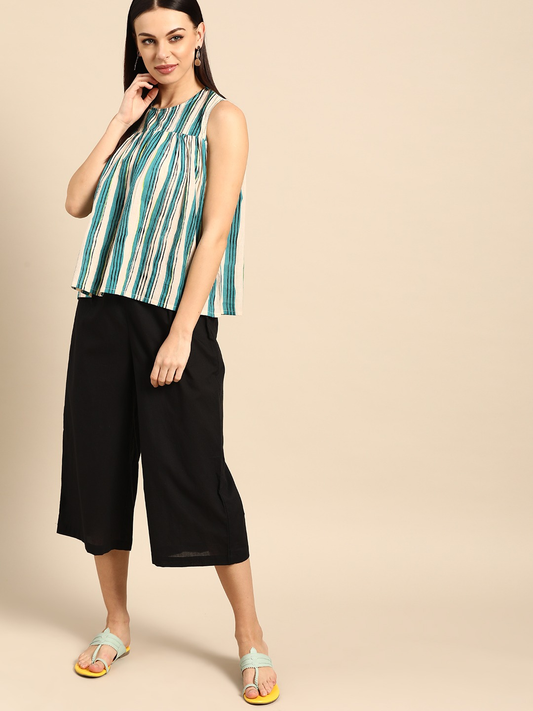Women Off-White & Blue Striped Kurta Set