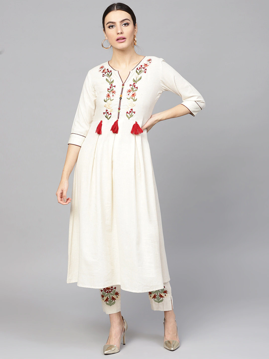 Women Off-White Embroidered Kurta Set
