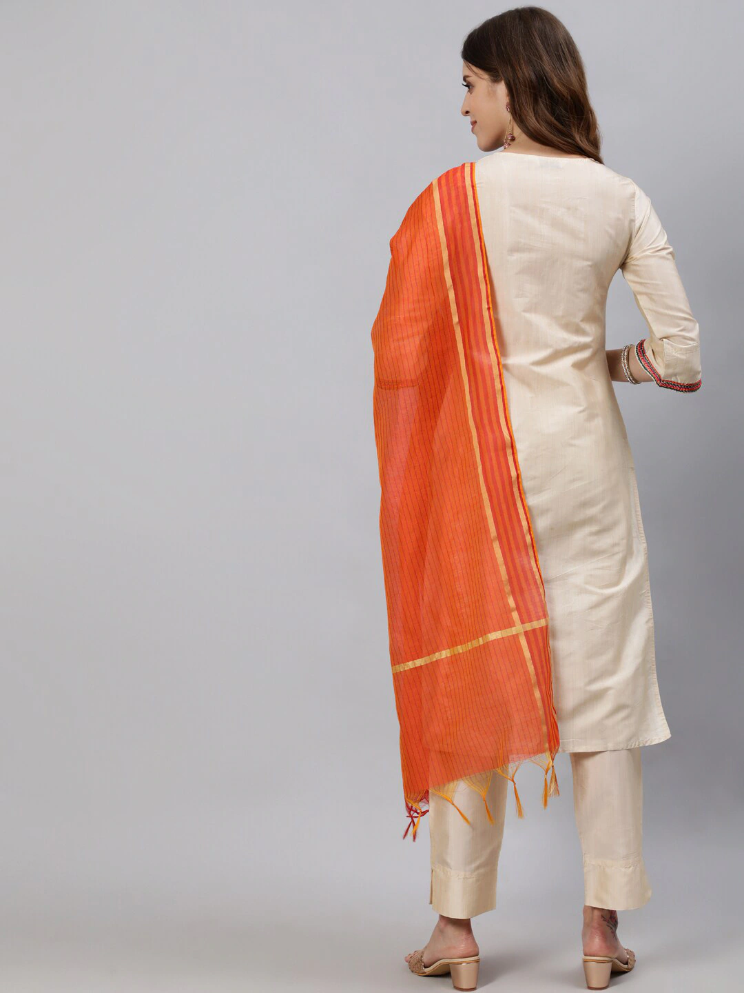 Women Off White & Orange Mirror Work Kurta Set