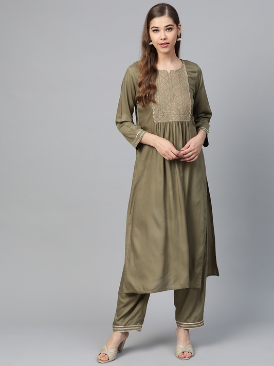Women Olive Green Kurta with Trousers