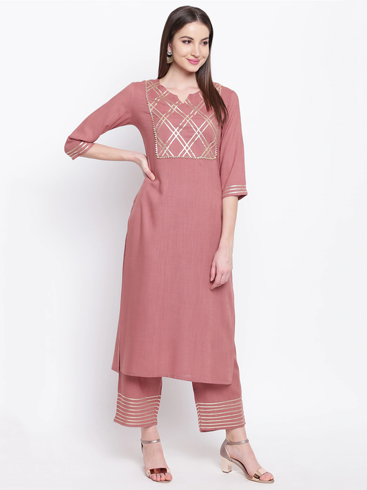 Women Peach Slim Fit Kurta Set