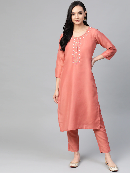 Women Pink Kurta with Trousers