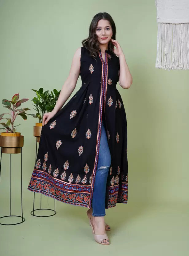 Women Open-front Indowestern Gown/Kurta