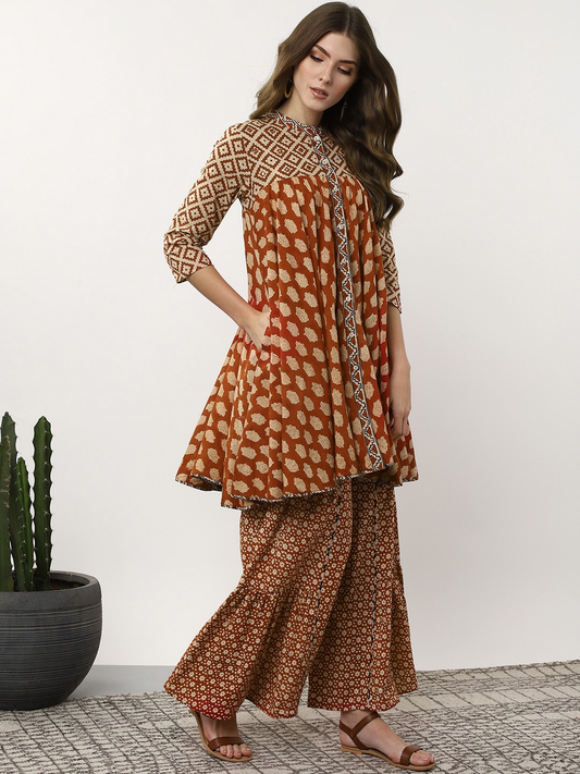 Women Rust Red & Beige Kurta Set