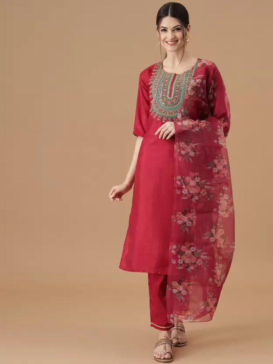 Women Red Silk Blend Kurta set