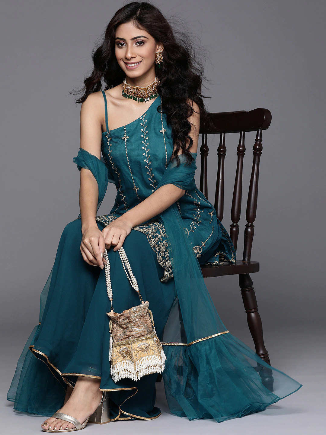 Women Teal Green & Golden Kurta Set