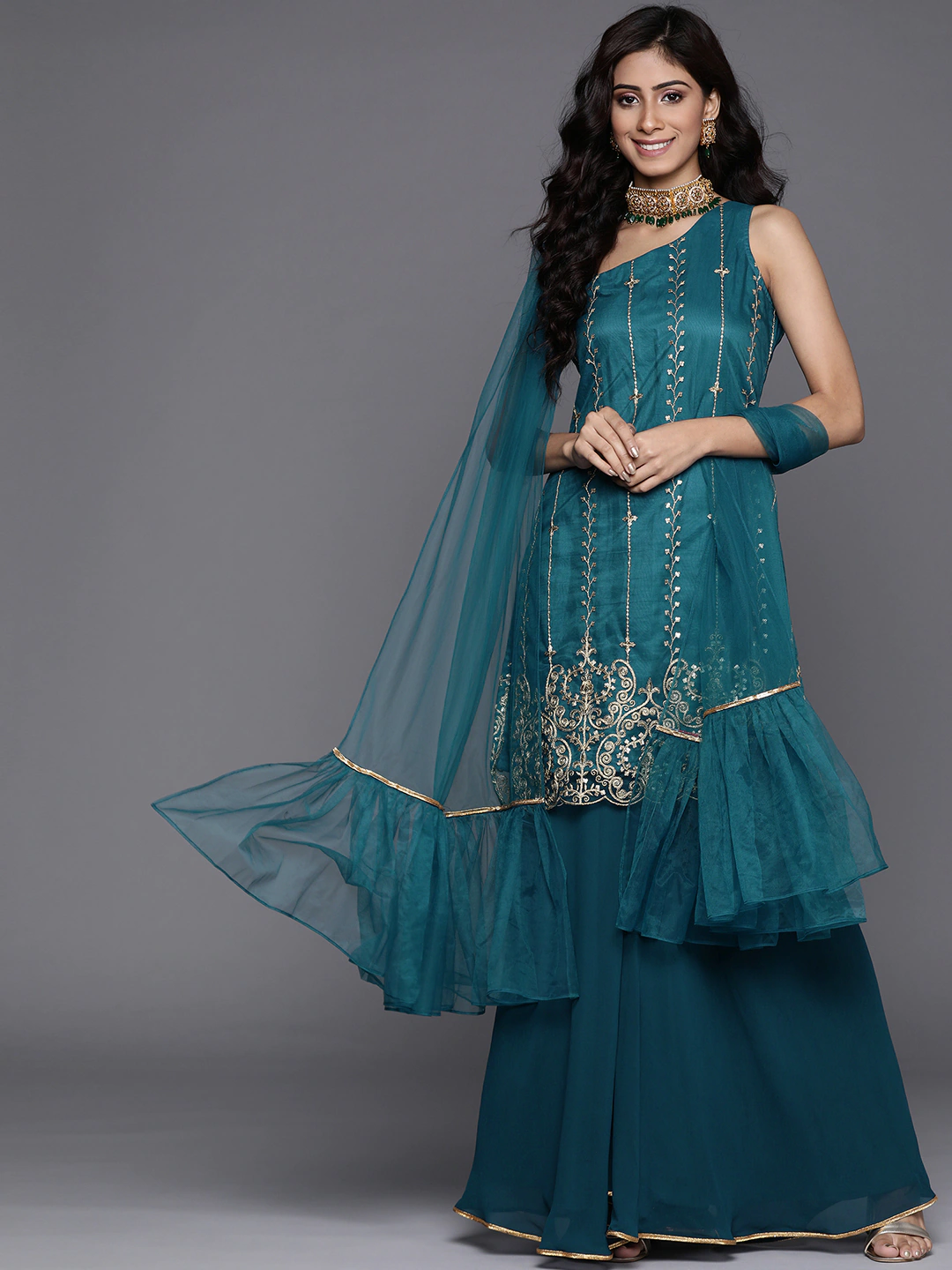 Women Teal Green & Golden Kurta Set