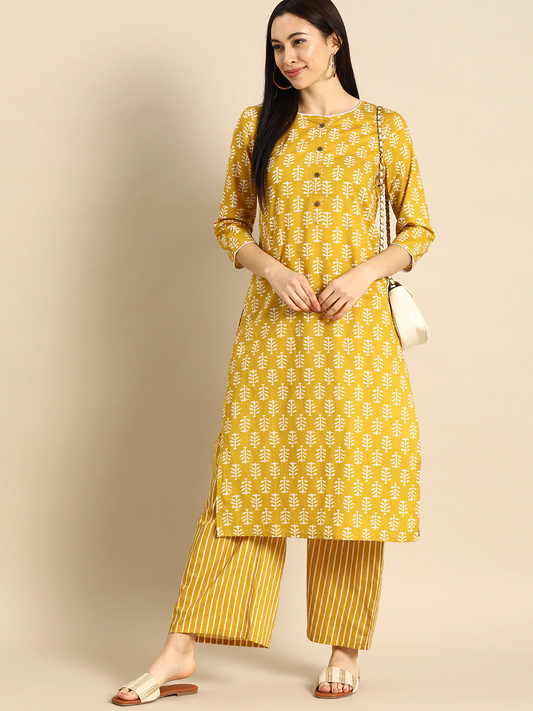Women Yellow & White Kurta with Palazzos