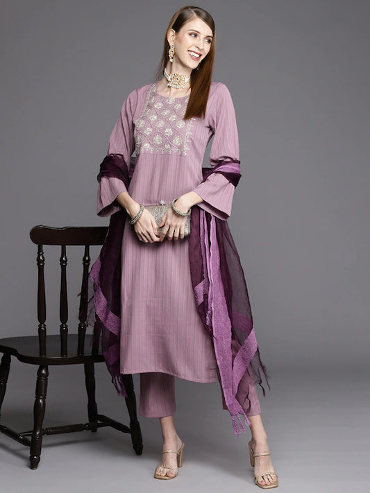 Women Mauve Kurta with Trousers & With Dupatta