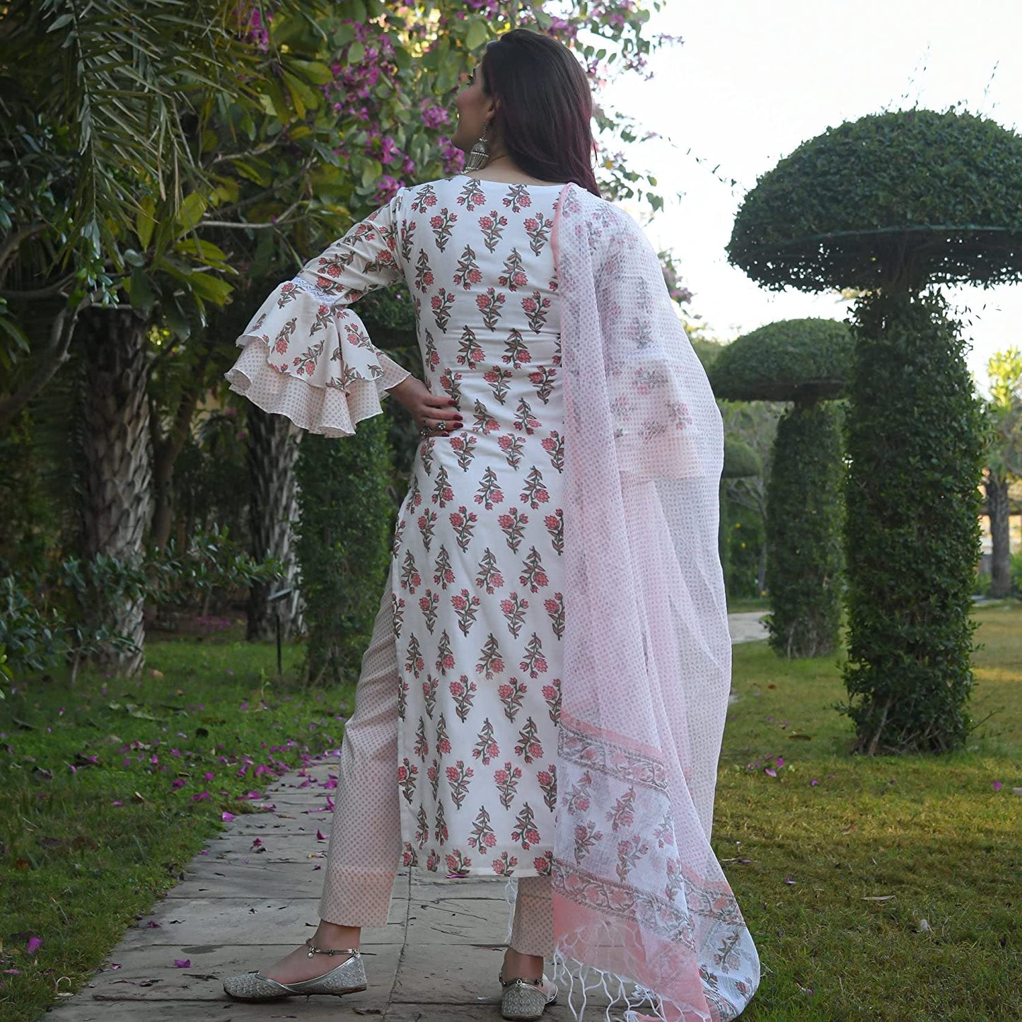 Women Viscose Rayon Bell-sleeved Kurta set