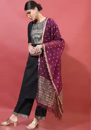 Women Ethnic Motifs Black Kurta set with Dupatta