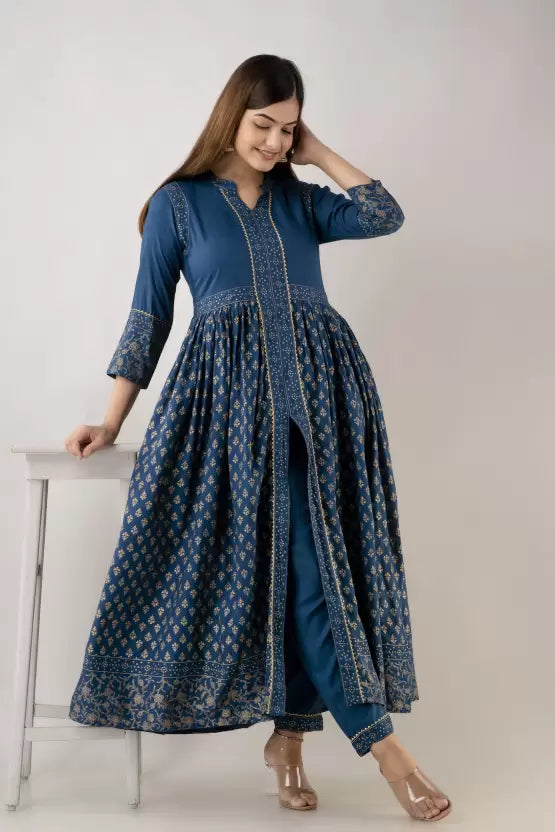 Women Blue Viscose Rayon Front-slit Kurta and Pant Set